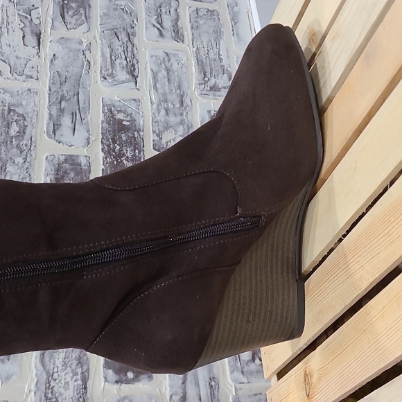 Brand new George brown Swade knee-high boots size 8 women's - Picture 6 of 7